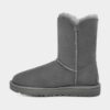 Bota UGG short Bailey Button II Grey - Imagen 2